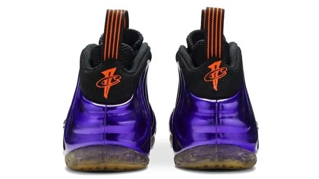 Nike Air Foamposite One Phoenix Suns colorway